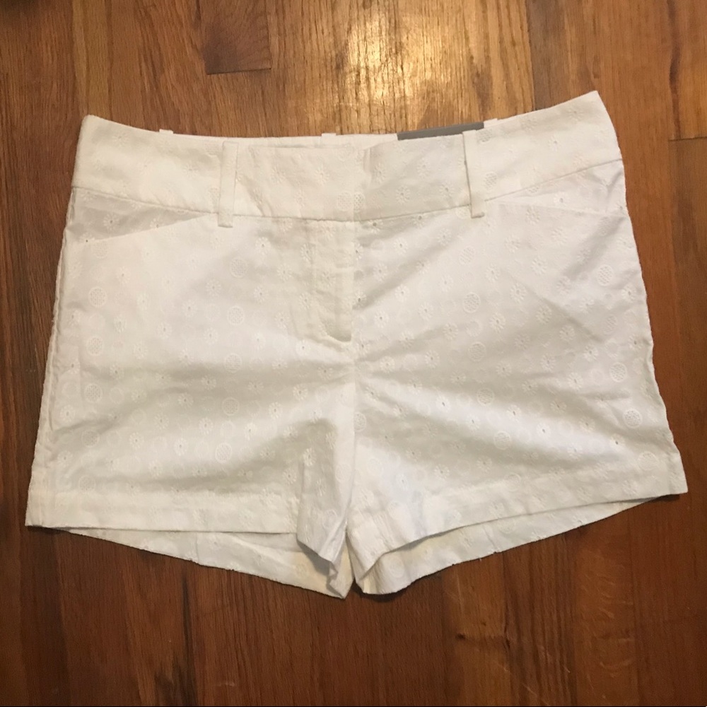 NWT Ann Taylor Shorts Sz 12